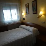 Le Petit Hotel